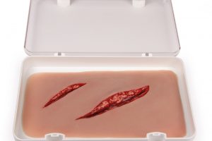 Schnittwunde groß mit Blutungsfunktion